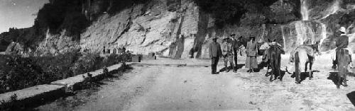 General Flores and S. G. Morley on road between Solala and Panajachel