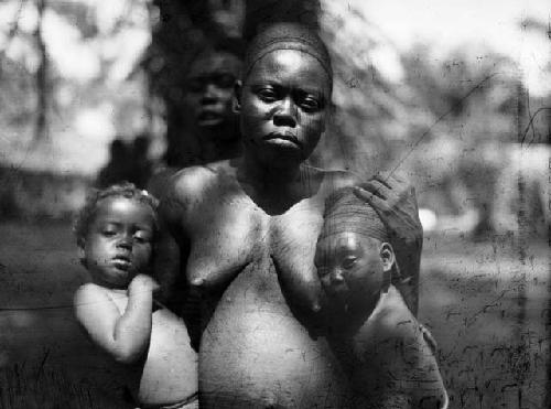 Mbamu's wife, daughters and granddaughter