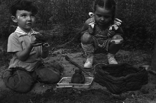 Yutaoho, Shansi, June 1935, David and Clare Bingham, mudpies