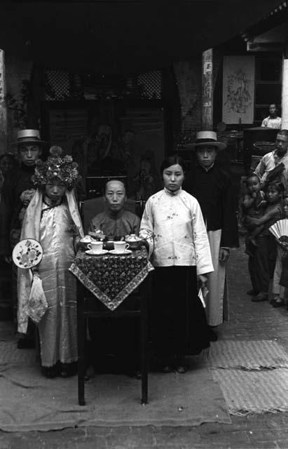 Yutaoho, Shansi, July 1935, wedding group, village of Ming descendants