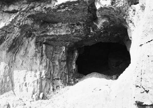 Opening of Cave 4, northeast of El Paso