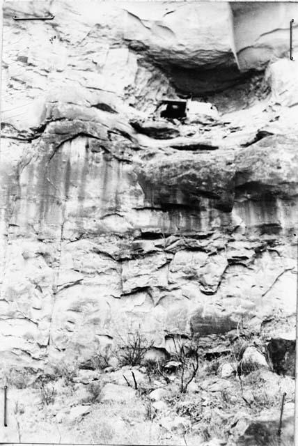 Florence Canyon ET9-6 N wall of Florence Canyon, 2m. from Green