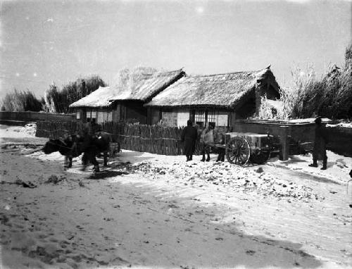 Gate of the Chao family, house with front fence of twigs