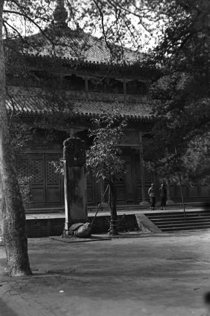 Chieh T'ai Ssu, ordination temple, from front