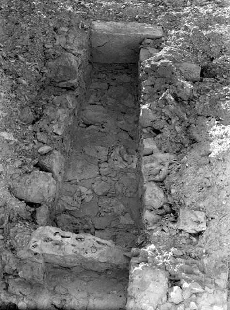 Inside large tumulus at Ali