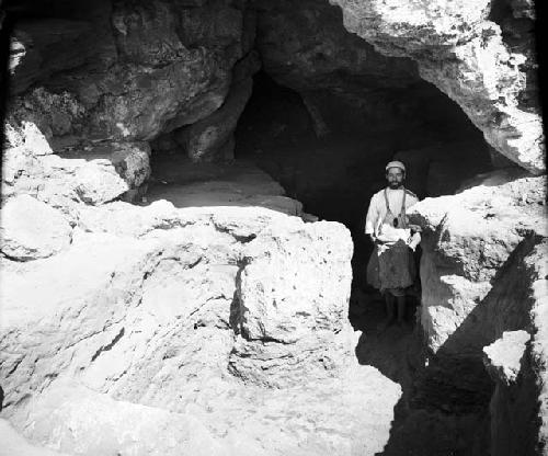 Excavation of Ashakar cave sites, Cave 3 interior