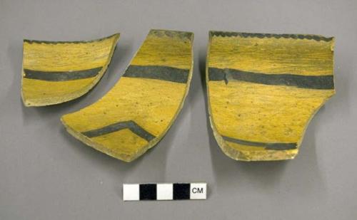 Restorable Jeddito black-on-yellow pottery bowl