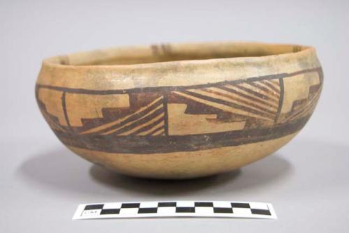 Early modern Hopi black on yellow pottery bowl