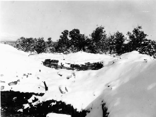 Group 1, House from front, Kiva in foreground