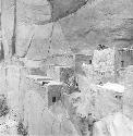 Diorama of western half of Betatakin cliff dwelling