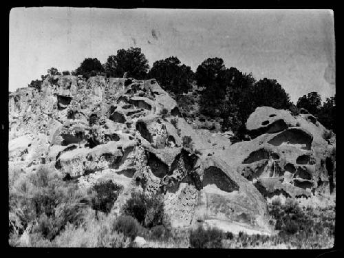 Photo of Owl erosion. Own on photo only; not rock