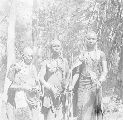 Nandi visitors to the camp