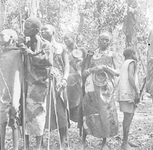 Nandi visitors to the camp