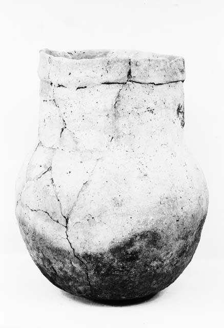 Kana, a gray pottery jar from Pueblo I level, Site 13, room 302