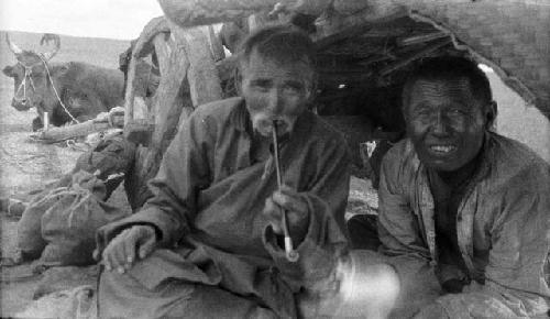 Two old Chahar male pilgrims