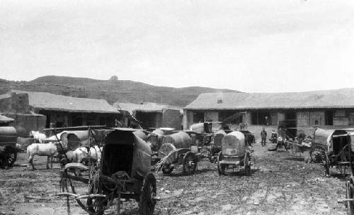 Yard of inn for small carts, Kalgan Pass