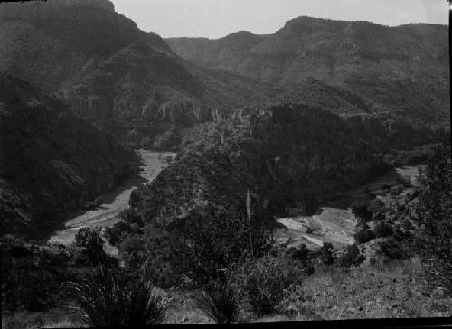 San Francisco River Canyon - looking south