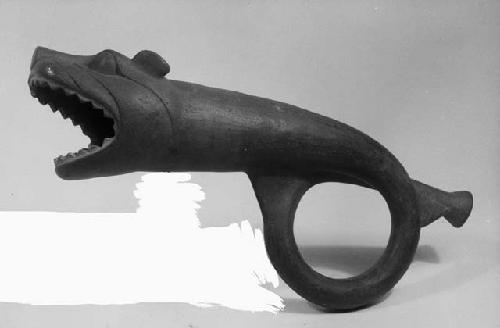 Pottery trumpet with mouth in form of jaguar head