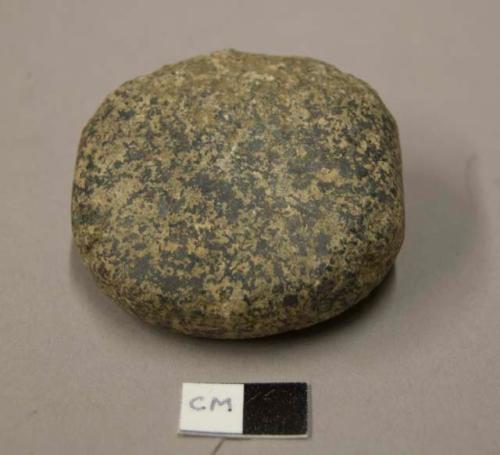 Ground stone hammerstone