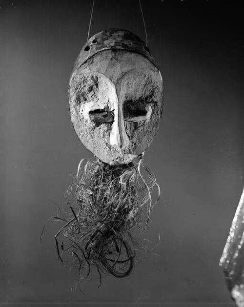 Bwami society mask, Kindigrade