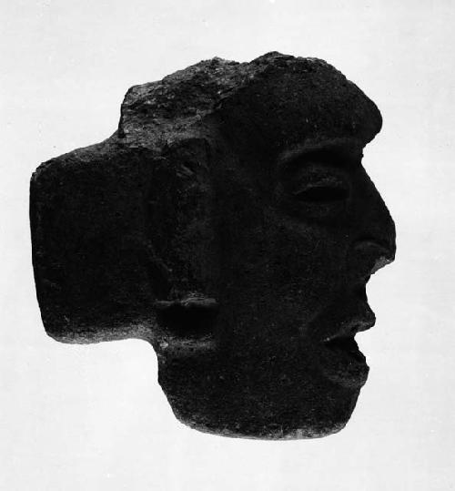 Stone, Tenon type death head