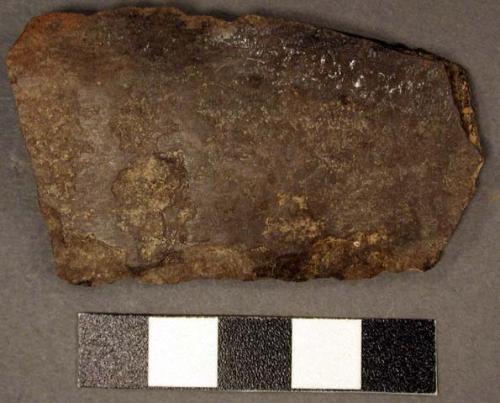 Knife-hoe fragment, tabular, broken, nearly rectangular; 1 straight edge bifacia