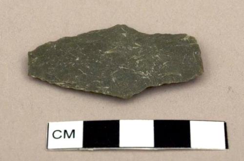 Chipped stone projectile point, Fox Creek type