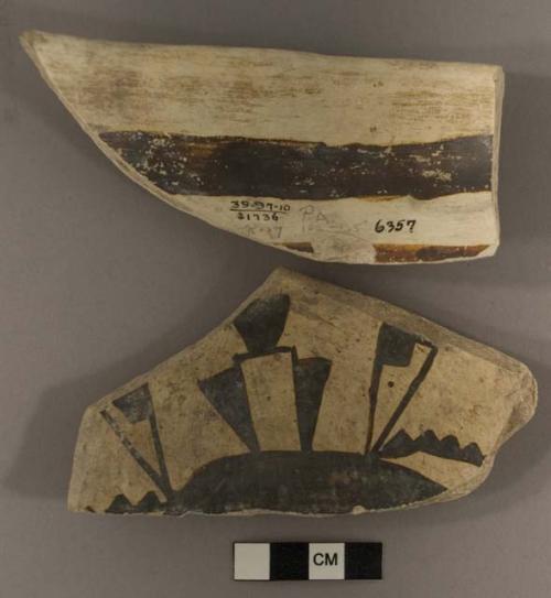 Jeddito black-on-yellow potsherd