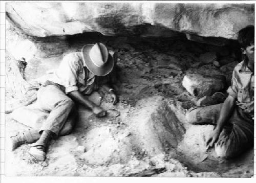 D. Scott, Jr. and Ned Chaffin at work in site SR-16-10