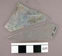 Flat glass fragments