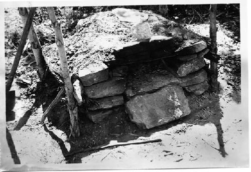 Photo of Oven and mug from Site 2