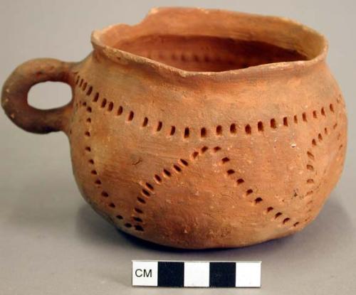 Jar, polacca polychrome style d. reproduction of primitive ware. 9.6 x 13.0 cm.