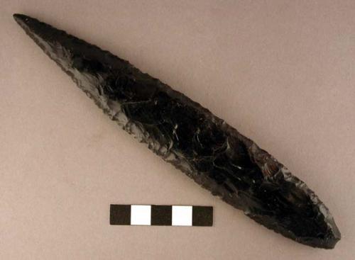 Leaf-shaped knife or lance-head