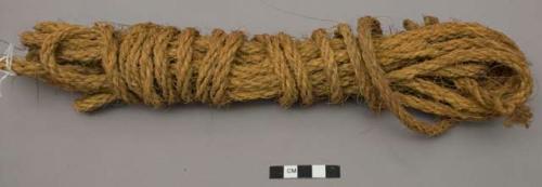 Rope, vegetable fiber braid, bundled