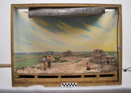 Diorama figuring Awatovi Expedition, depicts J.O. Brew and William Claflin