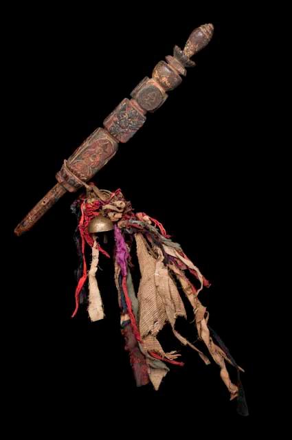 Carved wooden sceptre for travelling - used by priests Dtomba; Hung +