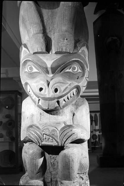 House post, Kwakwaka’wakw