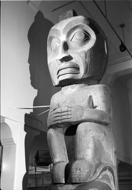 House post, Kwakwaka’wakw