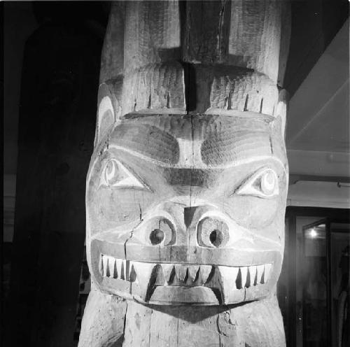 House post, Kwakwaka’wakw