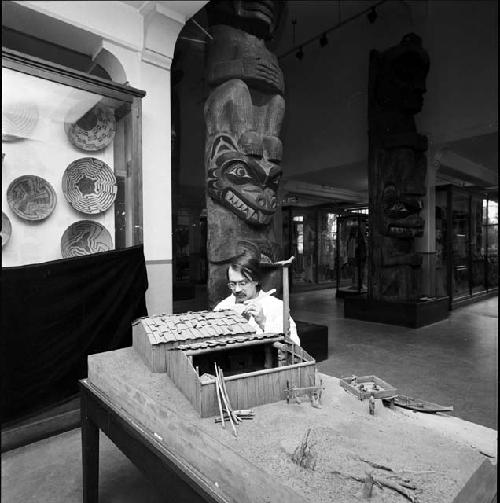 Dennis Piechota Restoring "House of the Kwakwaka’wakw Indians"