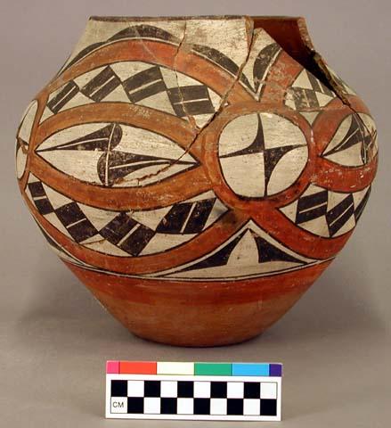 Polychrome olla, restored. received by the museum with several pieces broken.