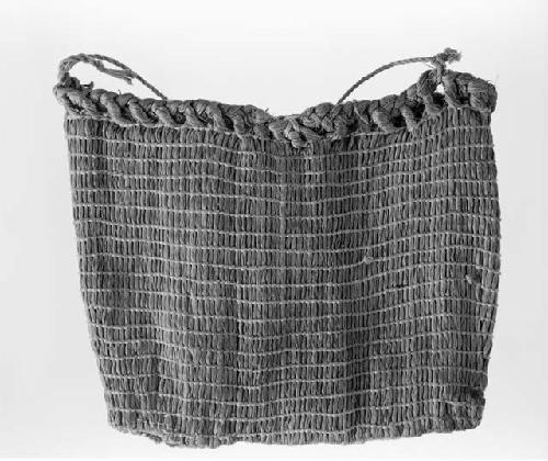 Cedar bark fibre bag