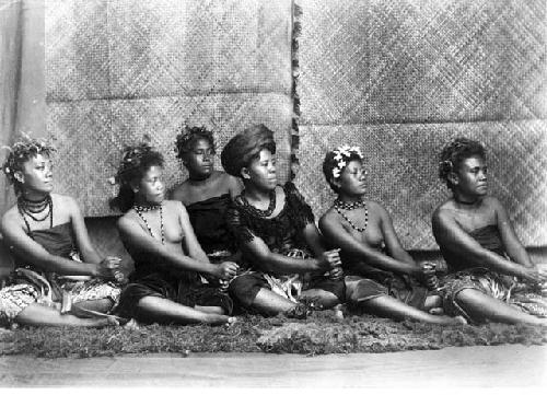 Reproduction of Samoan Dance