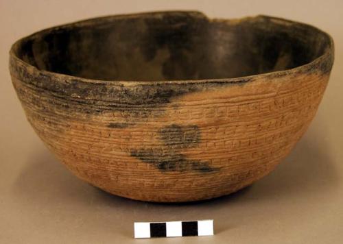 Bowl, fine corrugated surface, black interior