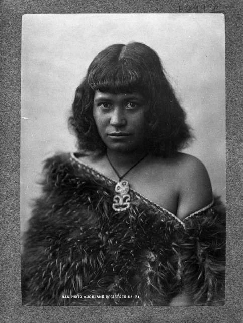 Portrait of Maori woman
