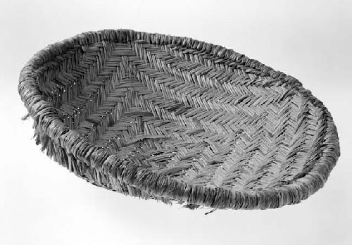 Basket tray