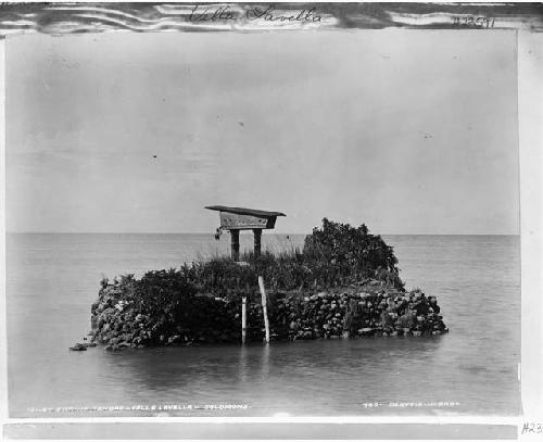 Islet shrine