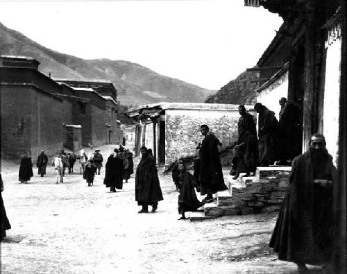 Lamas leaving temples at Labrang