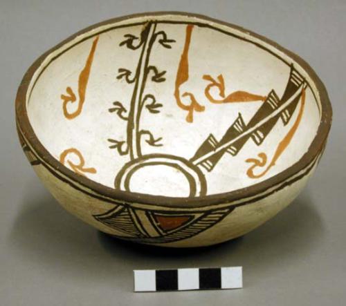 Modern Zuni pottery bowl (1 of 3)