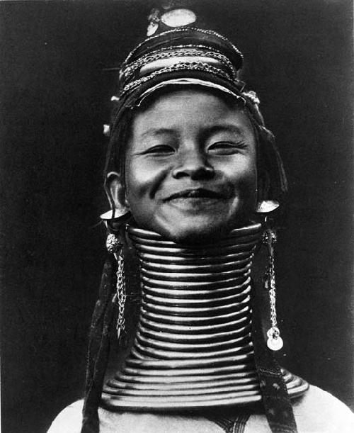 A Padaung woman wearing neck coils